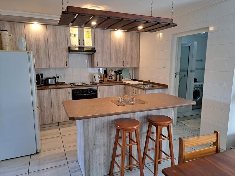 6 Bedroom Property for Sale in Kleinbaai Western Cape